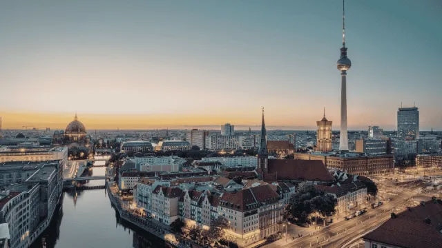 Umzug nach Berlin: Tipps, Wohnungsmarkt & Lagerraum mieten