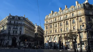 Où louer un garde-meuble pas cher à Marseille ? Le Guide des Prix