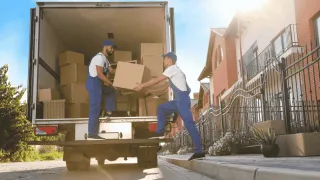 Pick-Up &amp; Delivery Storage: The New Trend in Self Storage
