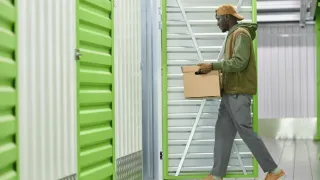 How to Pack a Storage Unit (The Right Way)